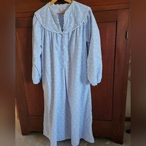 Lanz Of Salzburg Light Blue Floral Nightgown